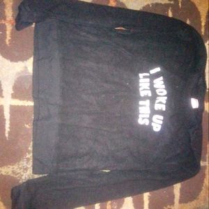 Long sleeve lady's sweater